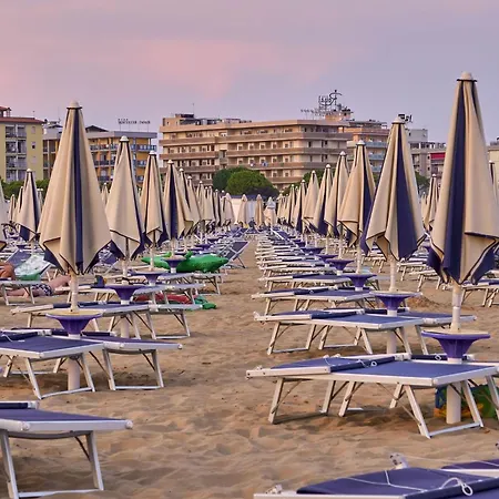 Apartment Discover Your Seaside Escape In *