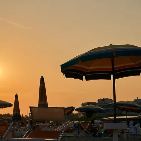 Seaside Escape In Apartmán Bibione